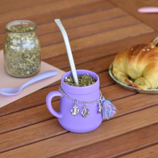 Mate vaciado facil con dijes violeta