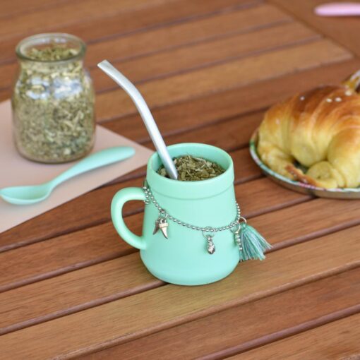 Mate vaciado fácil con dijes verde