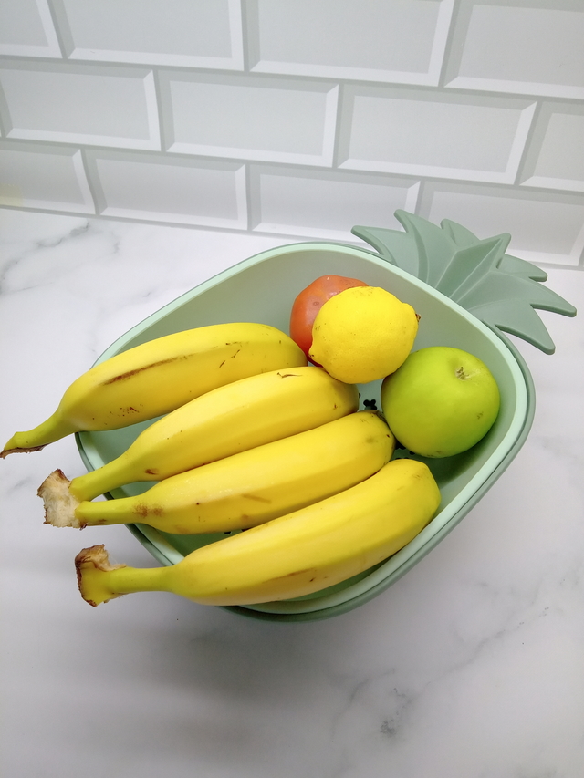 Colador con forma de ananá verde - Image 2