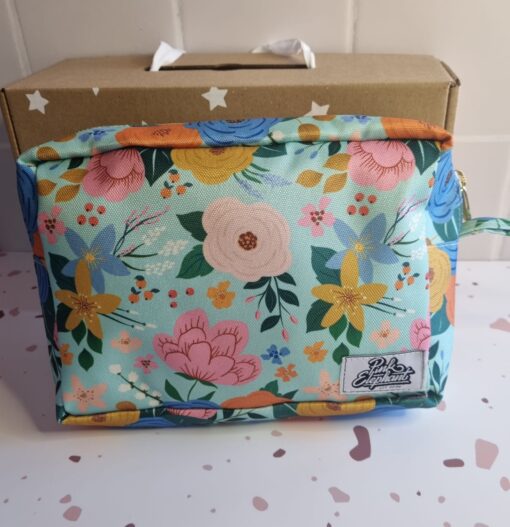 Bolso flores aqua