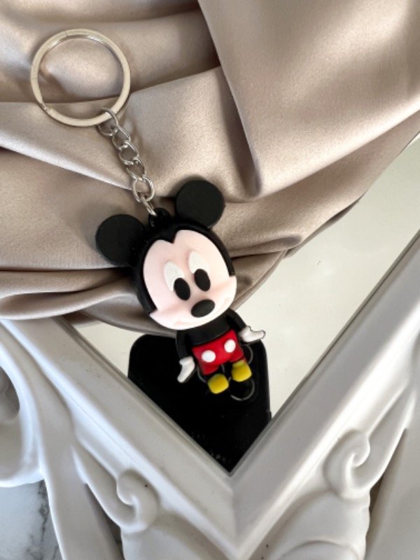 Llavero mediano PREMIUM Importado MICKEY MOUSE
