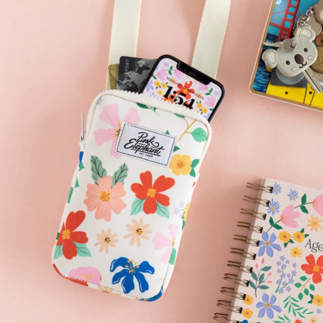 Bolsito portacelular crema