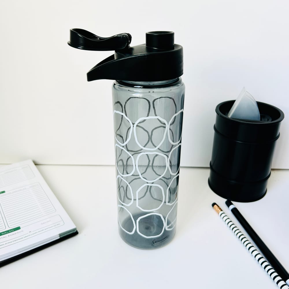 Botella Negra Lunares