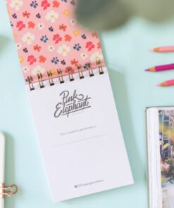 Alternative view of Libreta flores fucsia