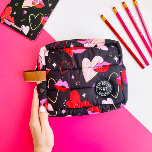 Bolsito matelasse impermeable Beso corazón