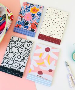 Alternative view of Anotador con solapa flores flores blancas