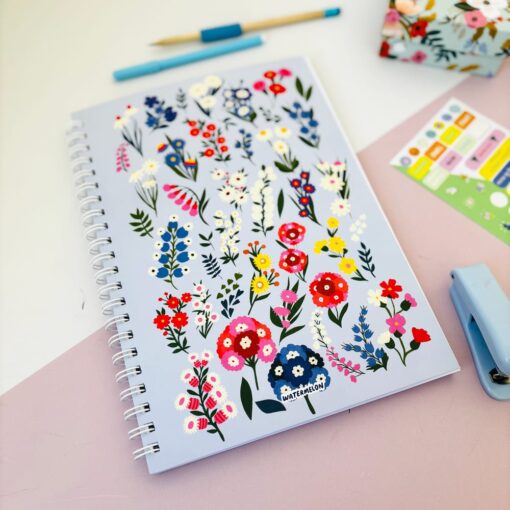 Cuaderno universitario Jardin