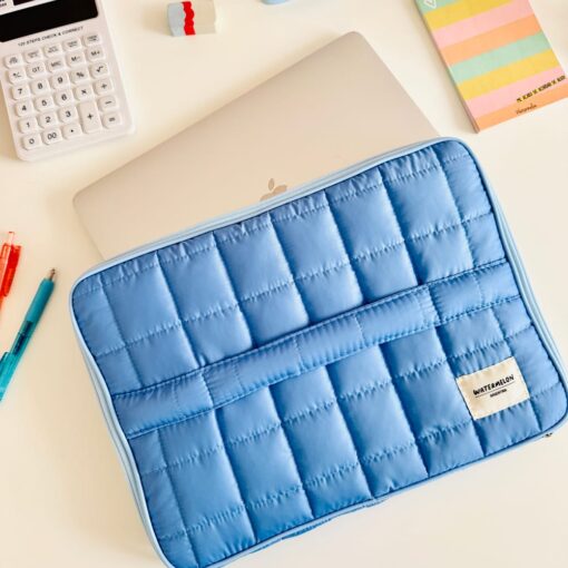 Funda notebook Matelasse impermeable color LAVANDA
