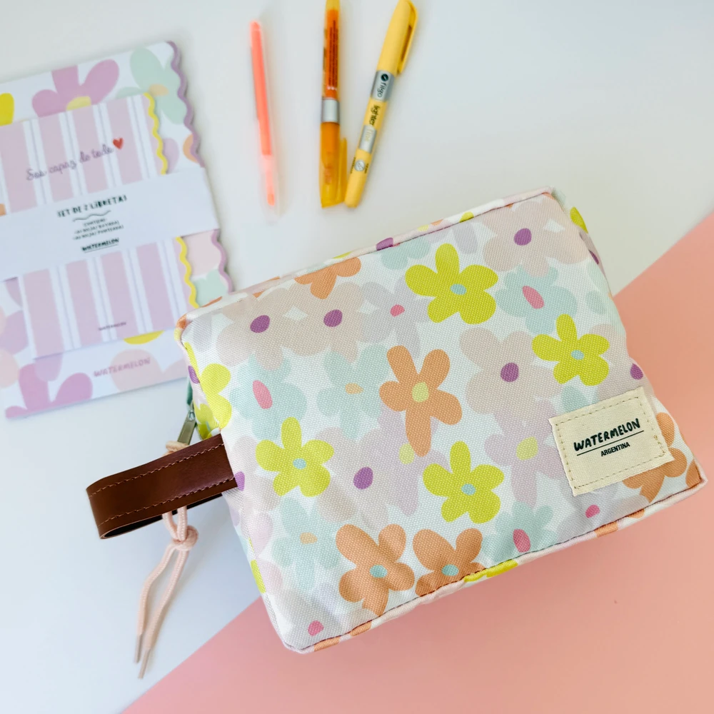 Bolso con cordón Cute