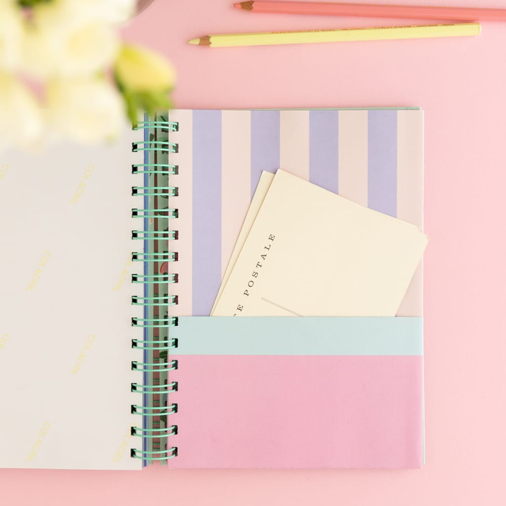 AGENDA 2026 Modelo Flores aqua - Image 7