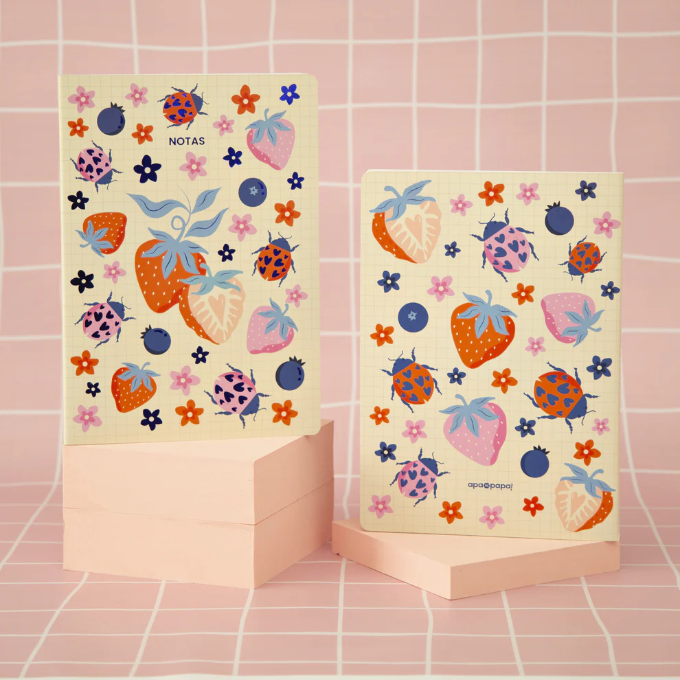 Libreta universitaria A4 FRUTILLA