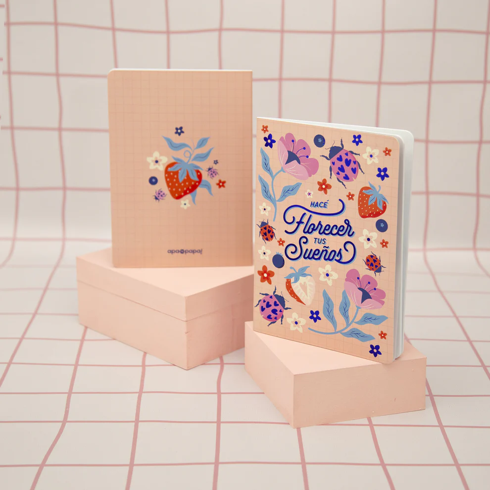 Libreta cosida A5 FRUTILLAS