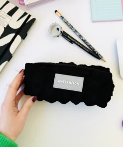 Cartuchera FLUFFY negra